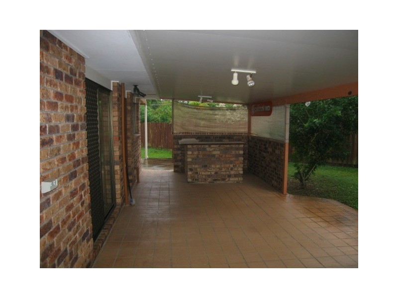 17 Oxley Circuit, Daisy Hill QLD 4127