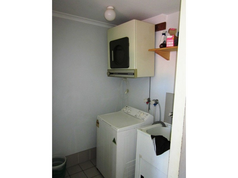 24 & 23/111 Kingston Road, Woodridge QLD 4114