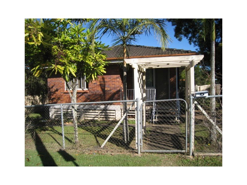 8 Arthur Street, Woodridge QLD 4114