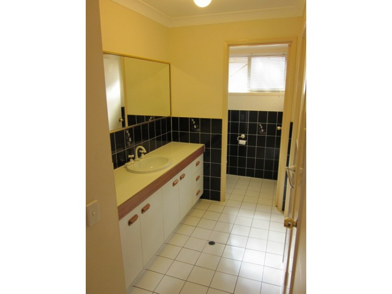 20 Jasmine Crescent, Shailer Park QLD 4128