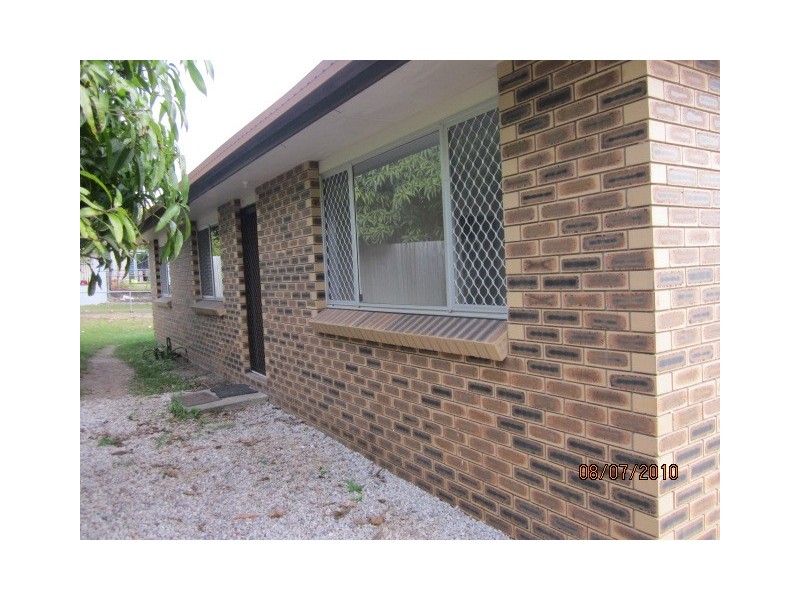 4 Fairdale Street, Woodridge QLD 4114