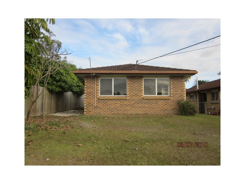 4 Fairdale Street, Woodridge QLD 4114