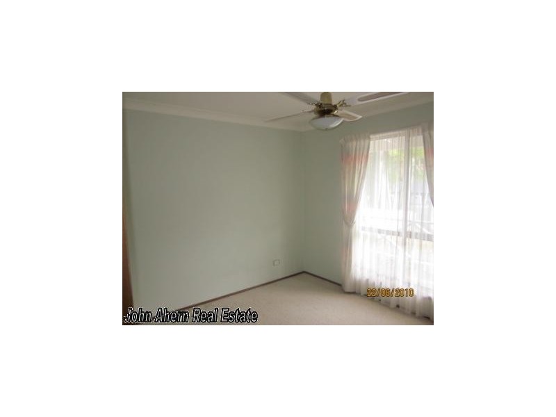 17 Oxley Circuit, Daisy Hill QLD 4127