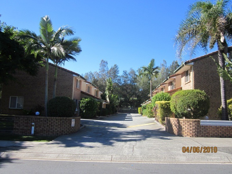 7/11 Willow Street, Woodridge QLD 4114