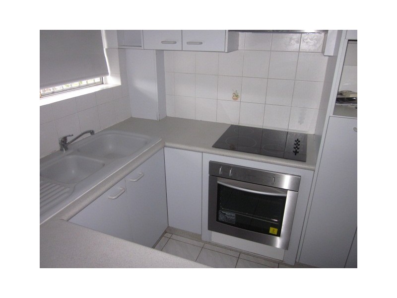 1/34 Pembroke Road, Coorparoo QLD 4151