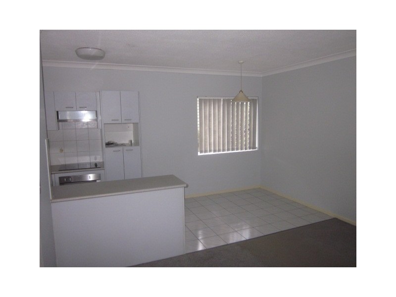 1/34 Pembroke Road, Coorparoo QLD 4151