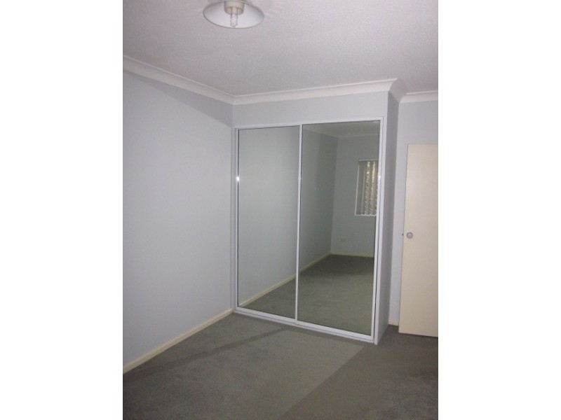 1/34 Pembroke Road, Coorparoo QLD 4151