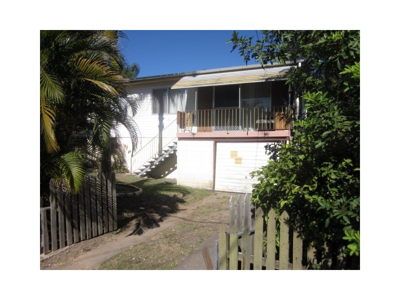 13 Maple Street, Kingston QLD 4114
