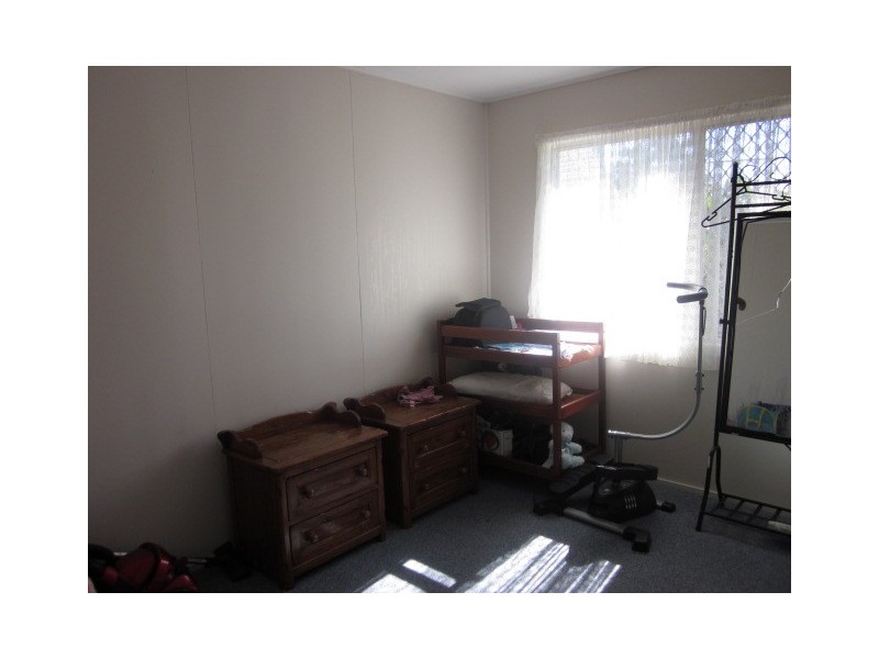 13 Maple Street, Kingston QLD 4114