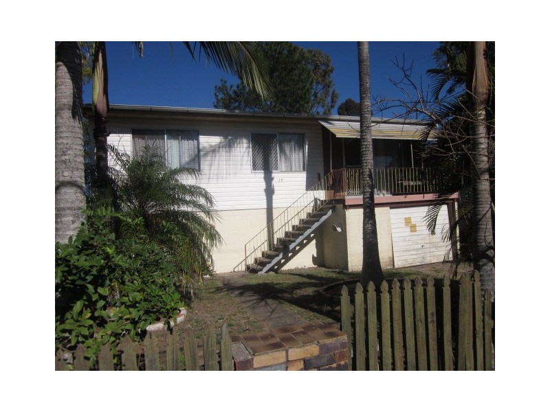 13 Maple Street, Kingston QLD 4114