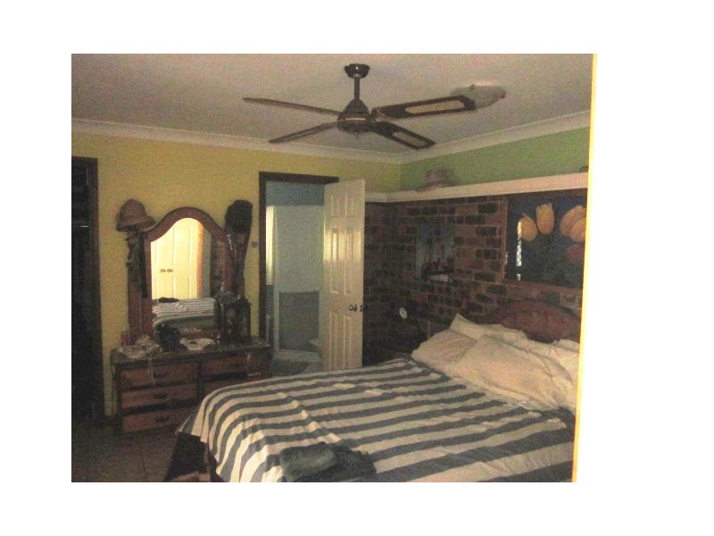 201 Springwood Road, Springwood QLD 4127