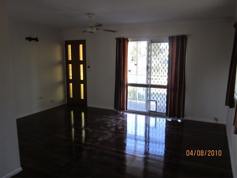 16 KENNY STREET, Woodridge QLD 4114