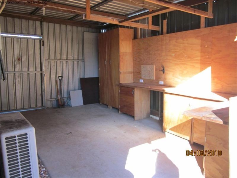 16 KENNY STREET, Woodridge QLD 4114