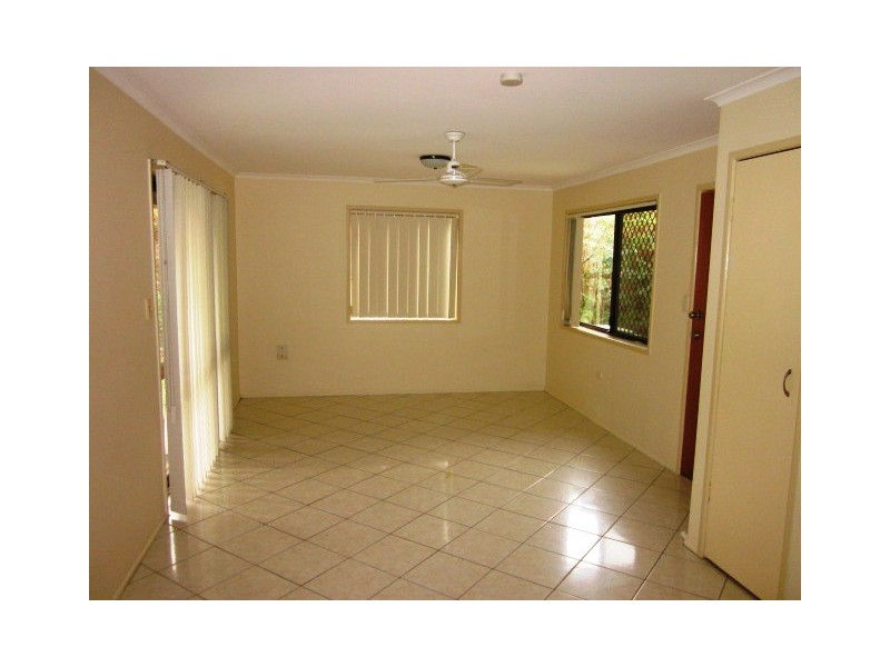 44 Jilbard Drive, Springwood QLD 4127