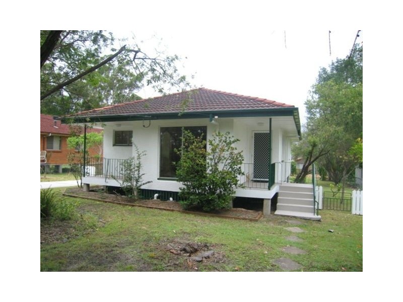 19 Reign Street, Kingston QLD 4114