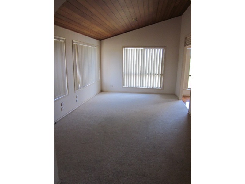 20 Jasmine Crescent, Shailer Park QLD 4128