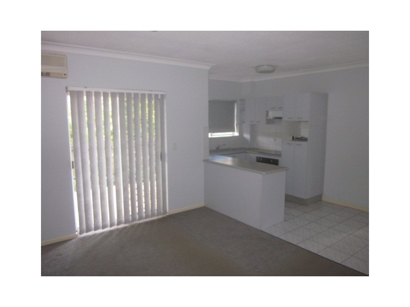 1/34 Pembroke Road, Coorparoo QLD 4151