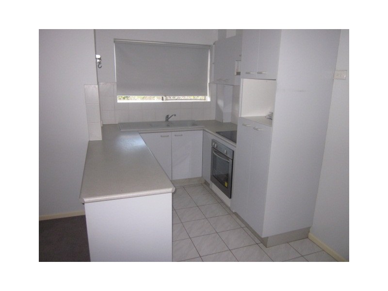 1  /  34 PEMBROKE ROAD, Coorparoo QLD 4151