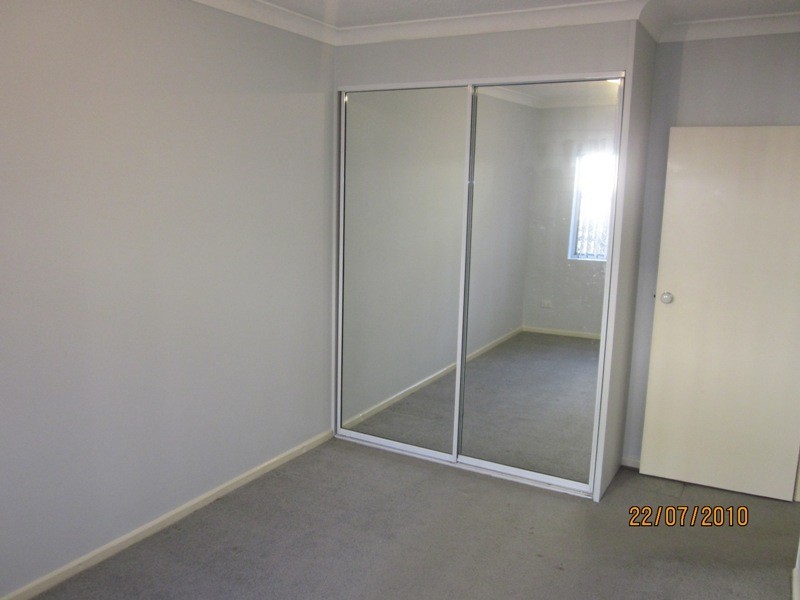 1  /  34 PEMBROKE ROAD, Coorparoo QLD 4151