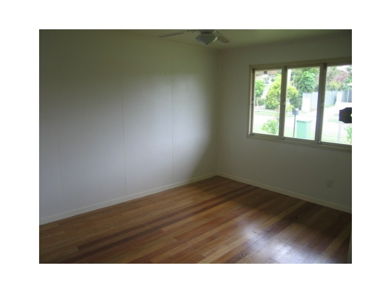 6  Lawson Street, Woodridge QLD 4114