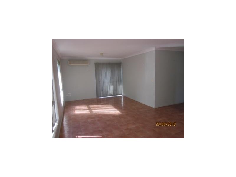 22 Buttercup Close, Meadowbrook QLD 4131