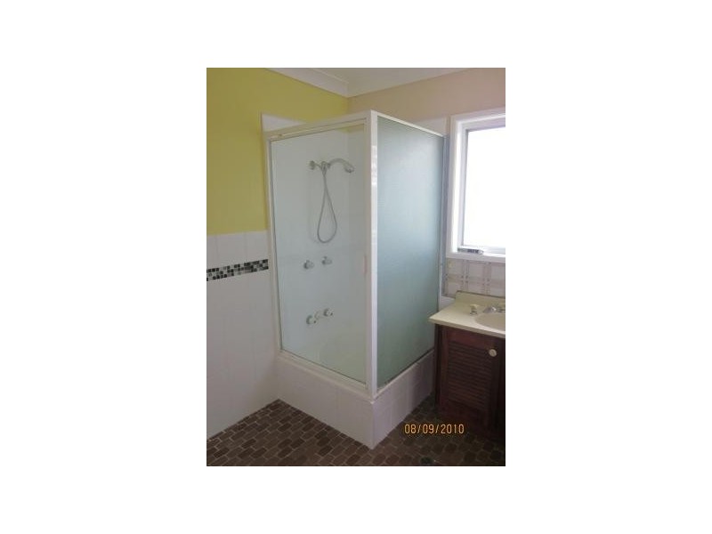 2/50 Defiance Road, Woodridge QLD 4114