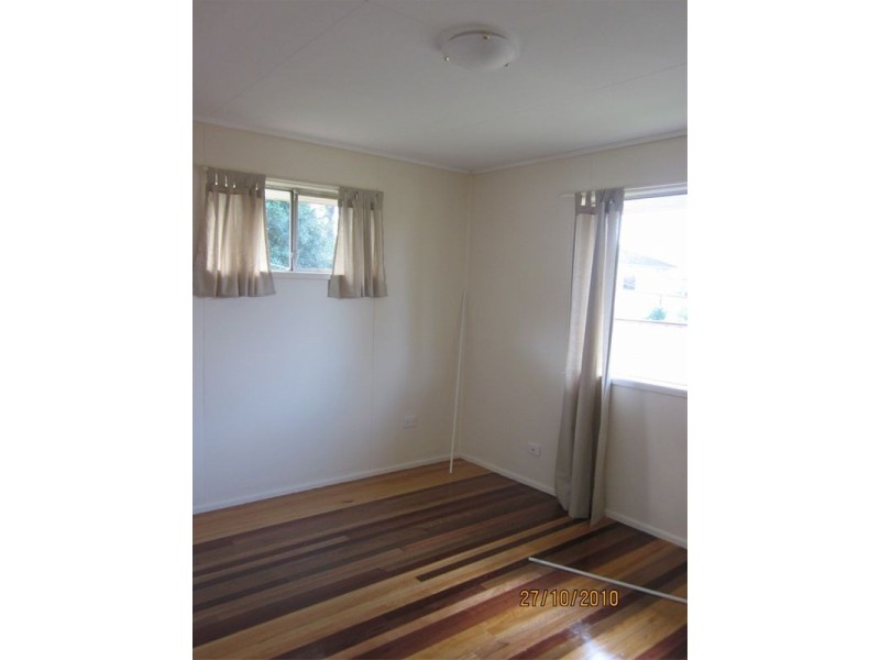 10 Cleopatra Street, Kingston QLD 4114