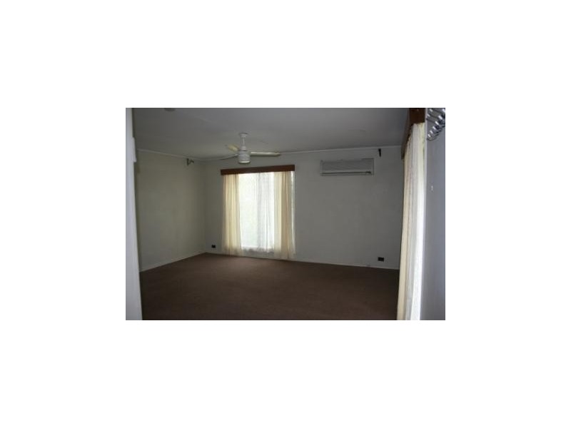 77 Ellen Street, Logan Central QLD 4114