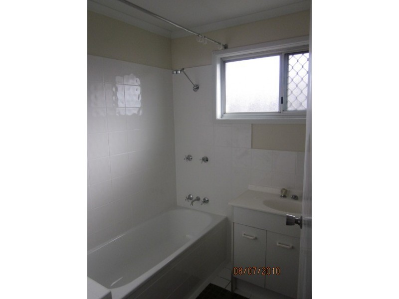 4 Fairdale Street, Woodridge QLD 4114