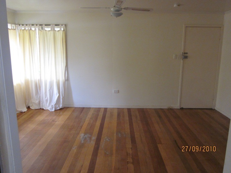 6 Lawson Street, Woodridge QLD 4114