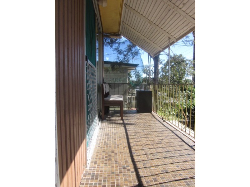 13 Maple Street, Kingston QLD 4114