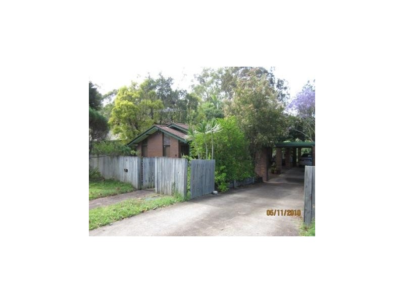 8 Juanita Grove, Springwood QLD 4127