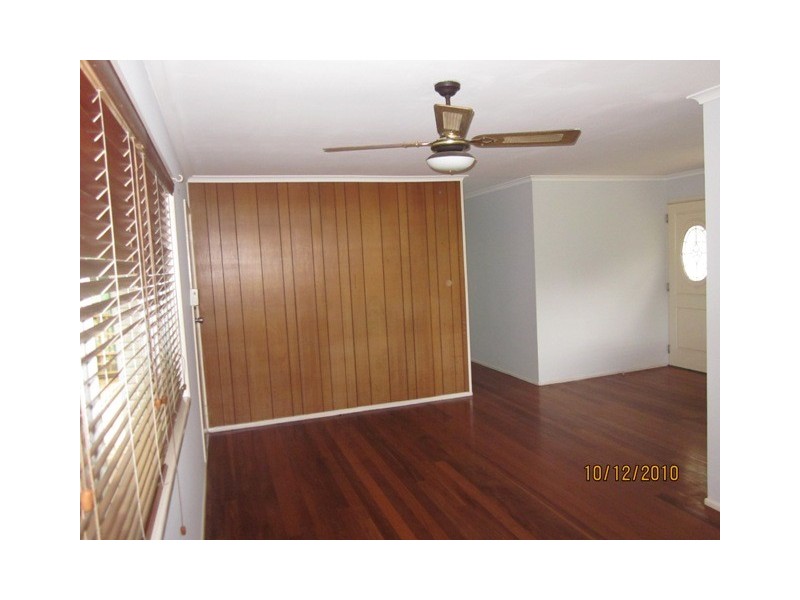118 NORTH ROAD, Woodridge QLD 4114
