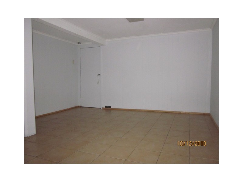 118 NORTH ROAD, Woodridge QLD 4114