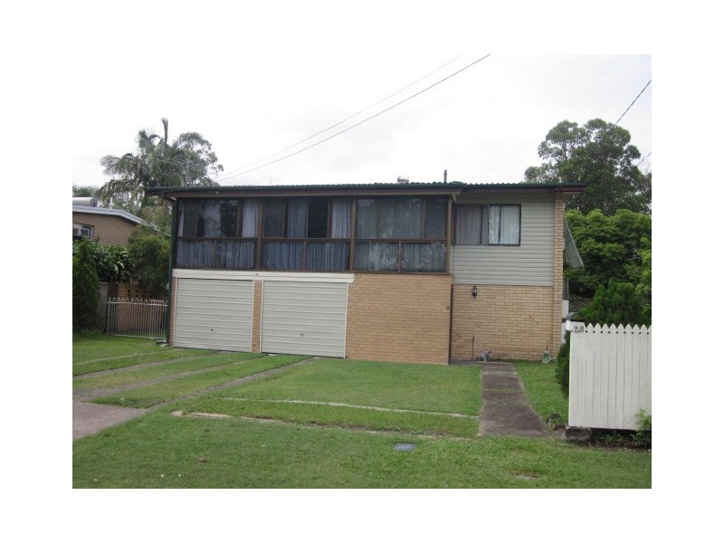 28 Edith Street, Kingston QLD 4114