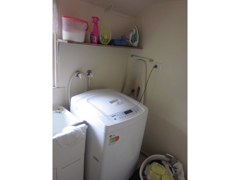 28 Edith Street, Kingston QLD 4114