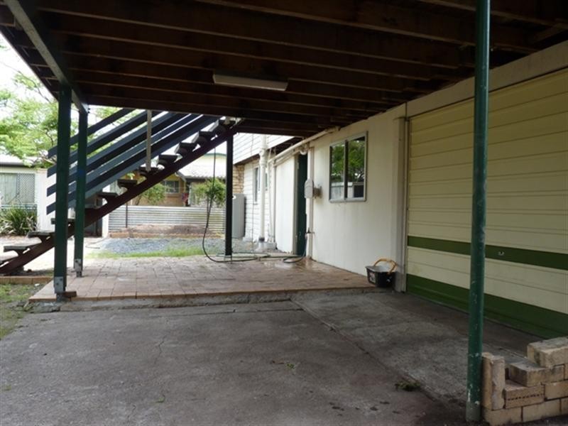28 Edith Street, Kingston QLD 4114