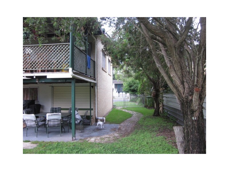 28 Edith Street, Kingston QLD 4114