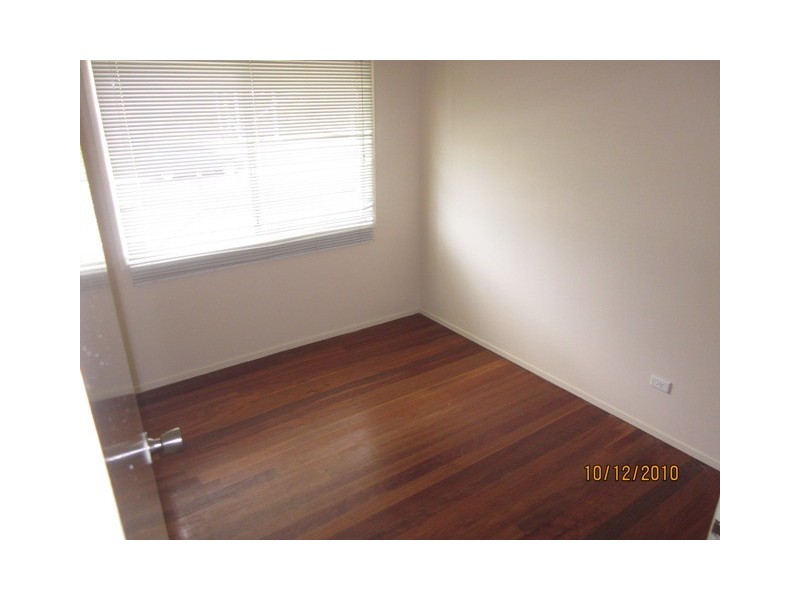 74 Mayes Avenue, Kingston QLD 4114