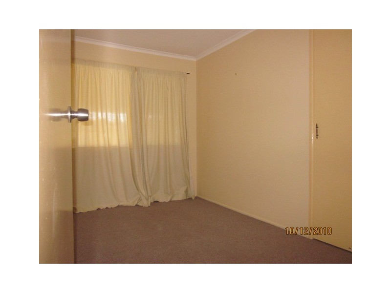 8 Juanita Grove, Springwood QLD 4127