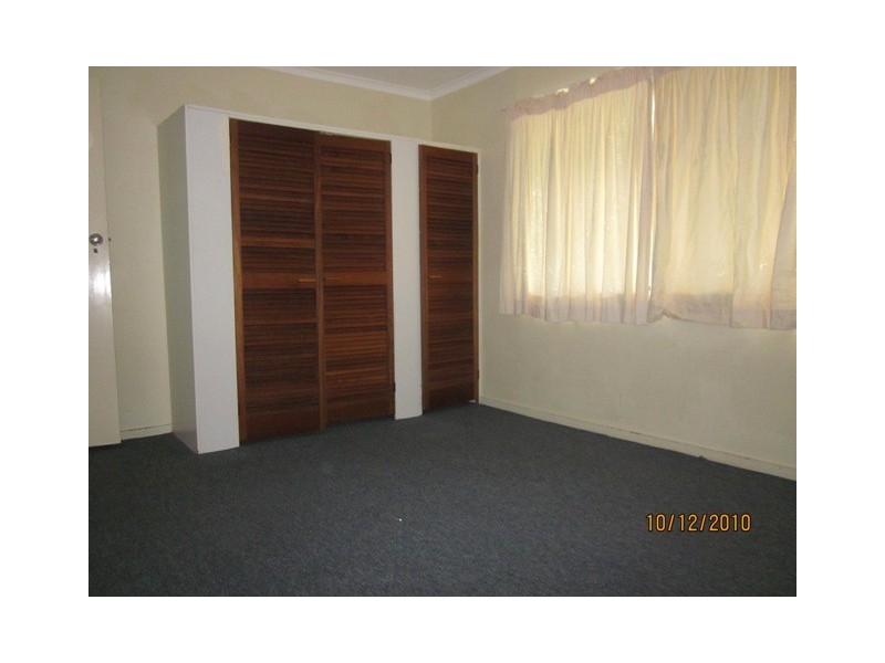 1 Garden Avenue, Woodridge QLD 4114