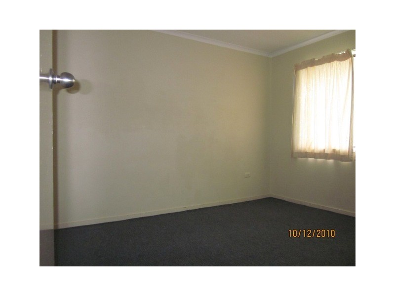 1 Garden Avenue, Woodridge QLD 4114