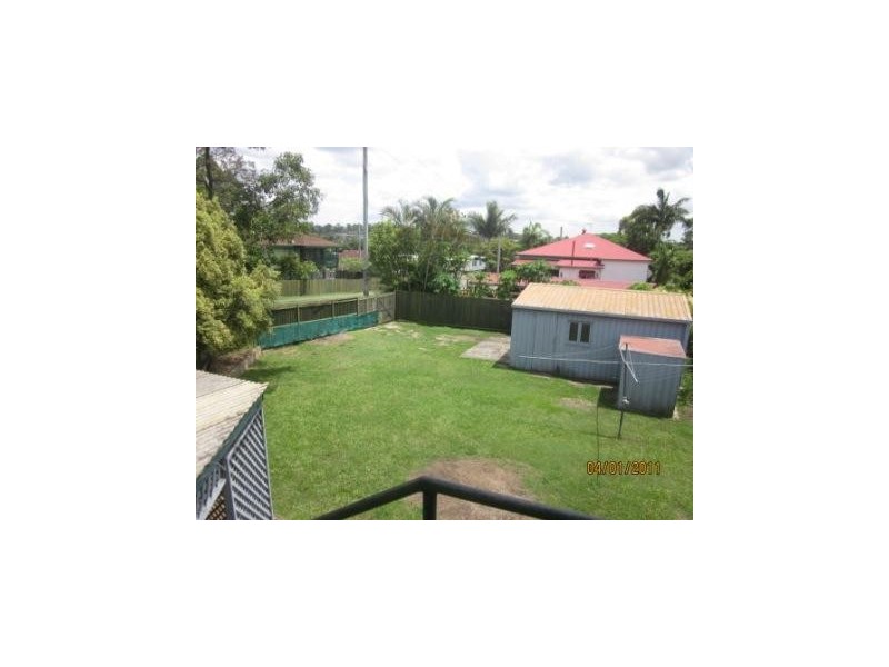 74 Albert Street, Woodridge QLD 4114