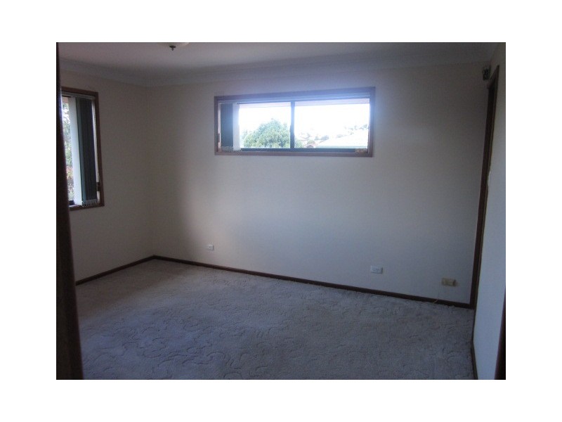 3 HOOVER COURT, Stretton QLD 4116