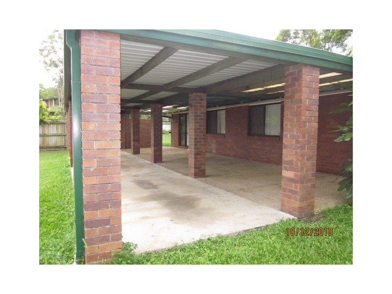 8 Juanita Grove, Springwood QLD 4127