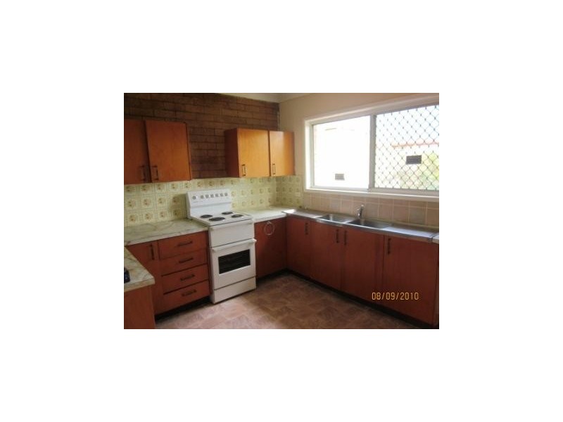 2/50 Defiance Road, Woodridge QLD 4114