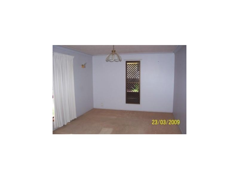 9 Crocus Street, Daisy Hill QLD 4127