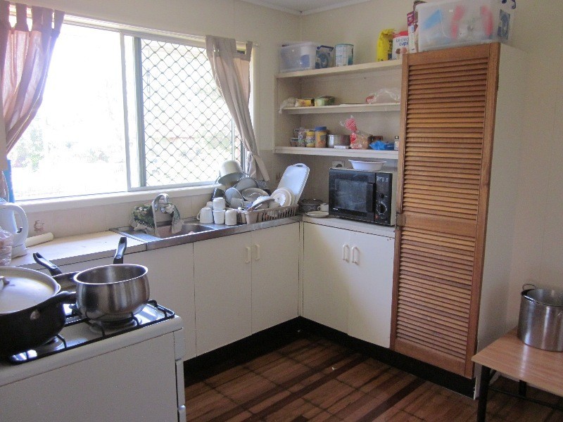 10  Cleopatra Street, Kingston QLD 4114