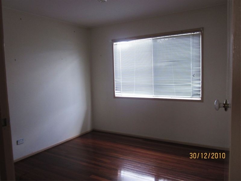 58 Clare Road, Kingston QLD 4114