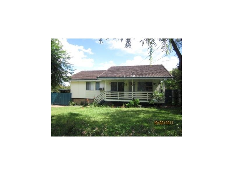 32 Moore Street, Logan Central QLD 4114